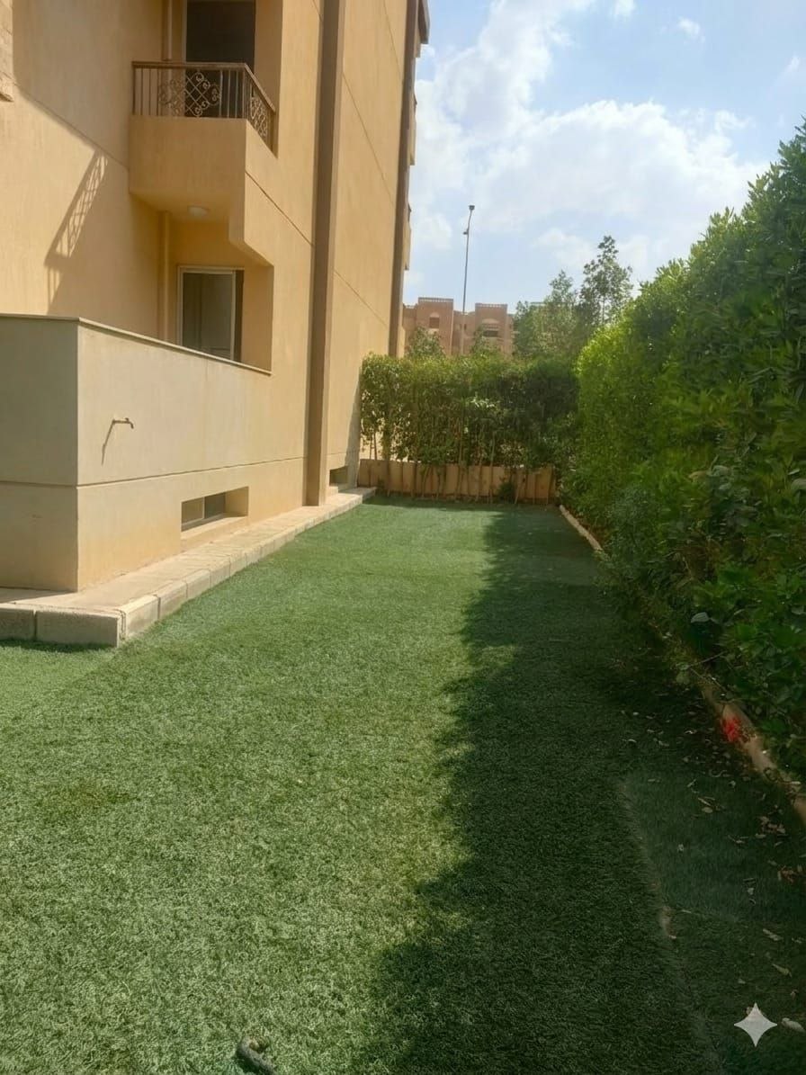 شقه مميزه بجاردن داخل كمبوند